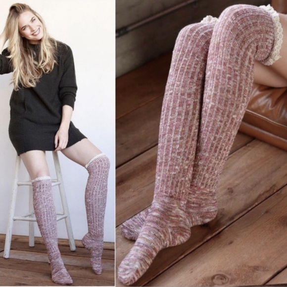 Stocking Stuffer! Last 3 Pairs! Beautiful Burgundy Socks w/Dainty Cream Trim - Picture 2 of 15